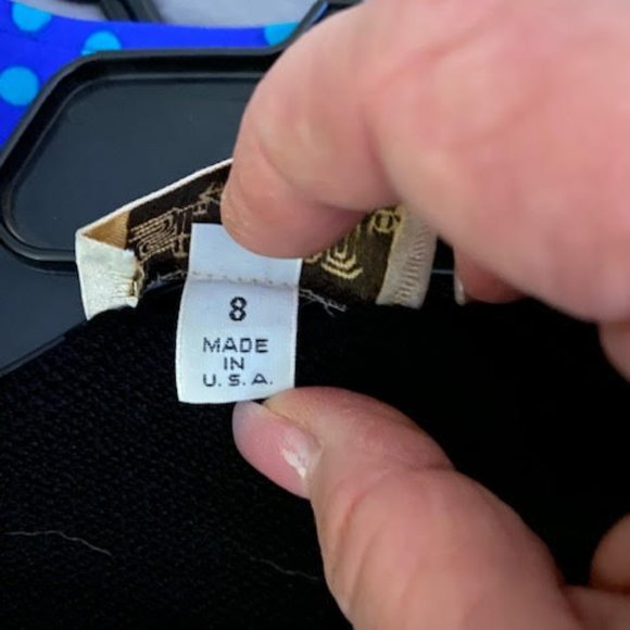 Sweater - Picture 3 of 4